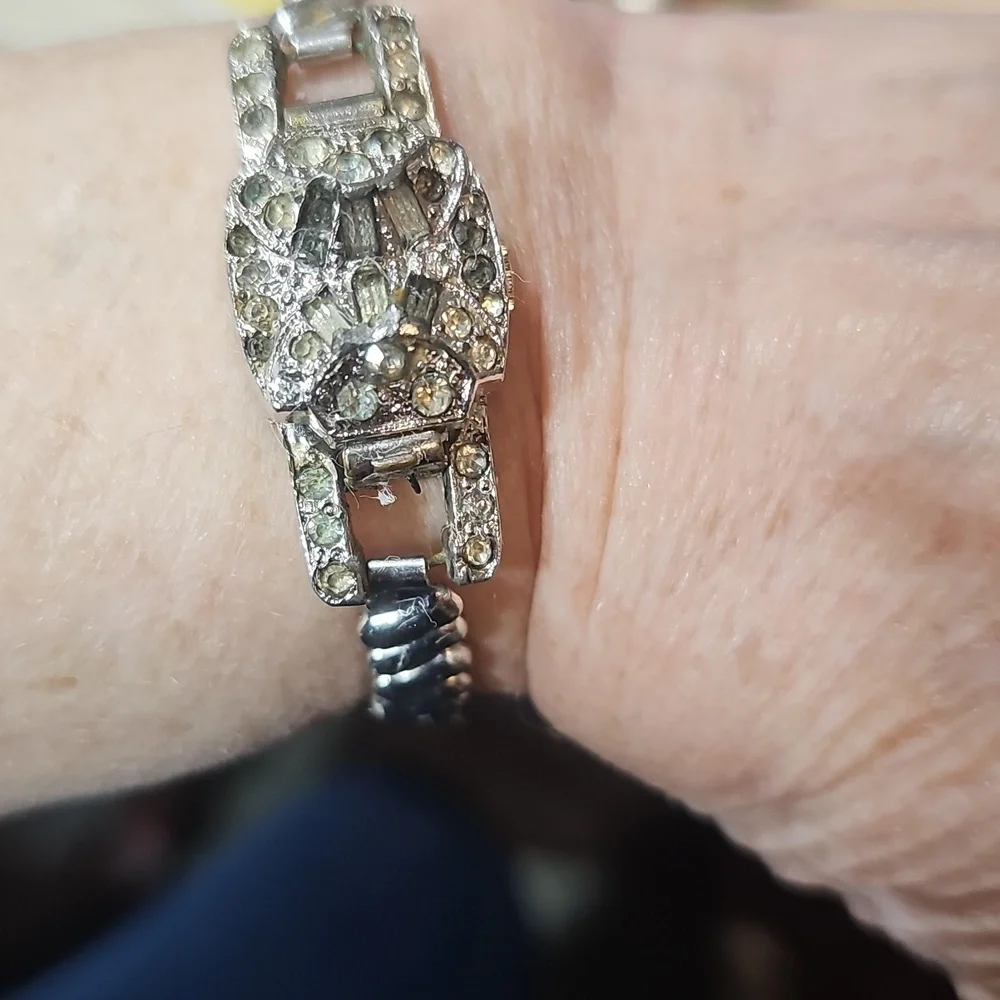 Sheffield Vintage Silver Watch with Rhinestone 17 Jewels Switzerland Mm
